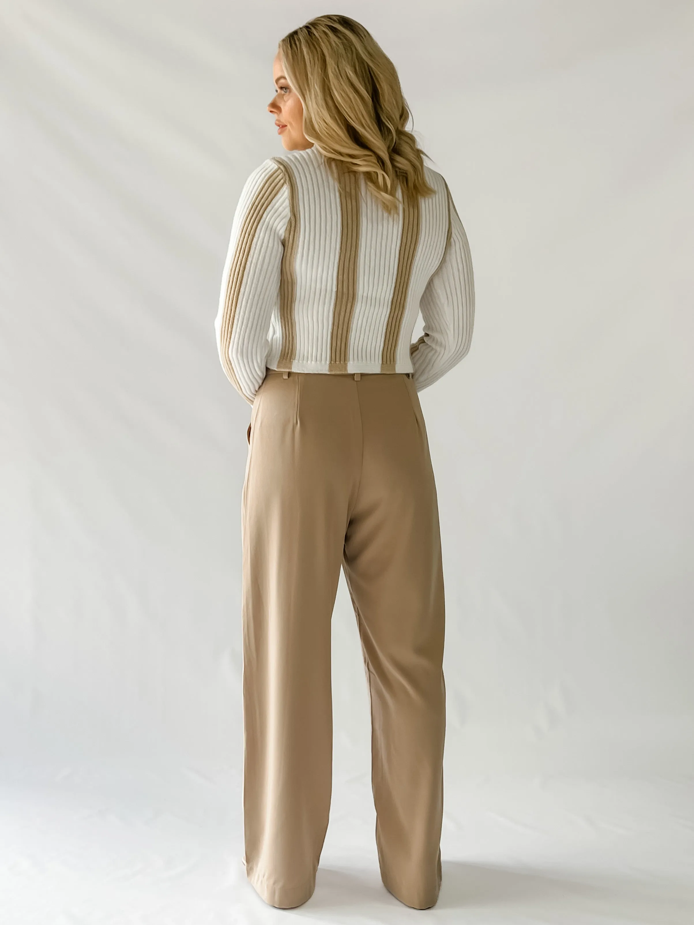 ZAHARA KNIT -  WHITE & BEIGE STRIPE