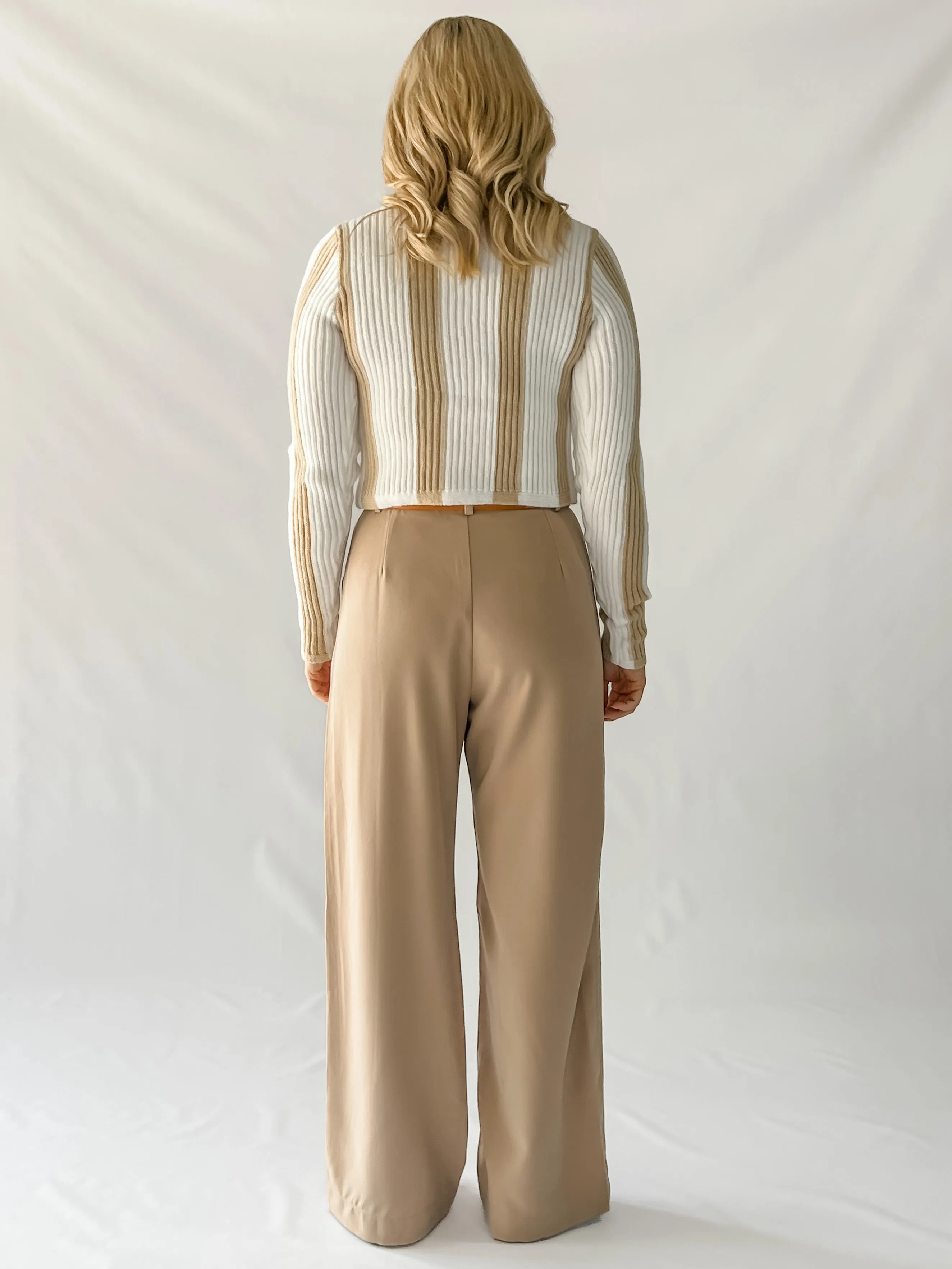 ZAHARA KNIT -  WHITE & BEIGE STRIPE