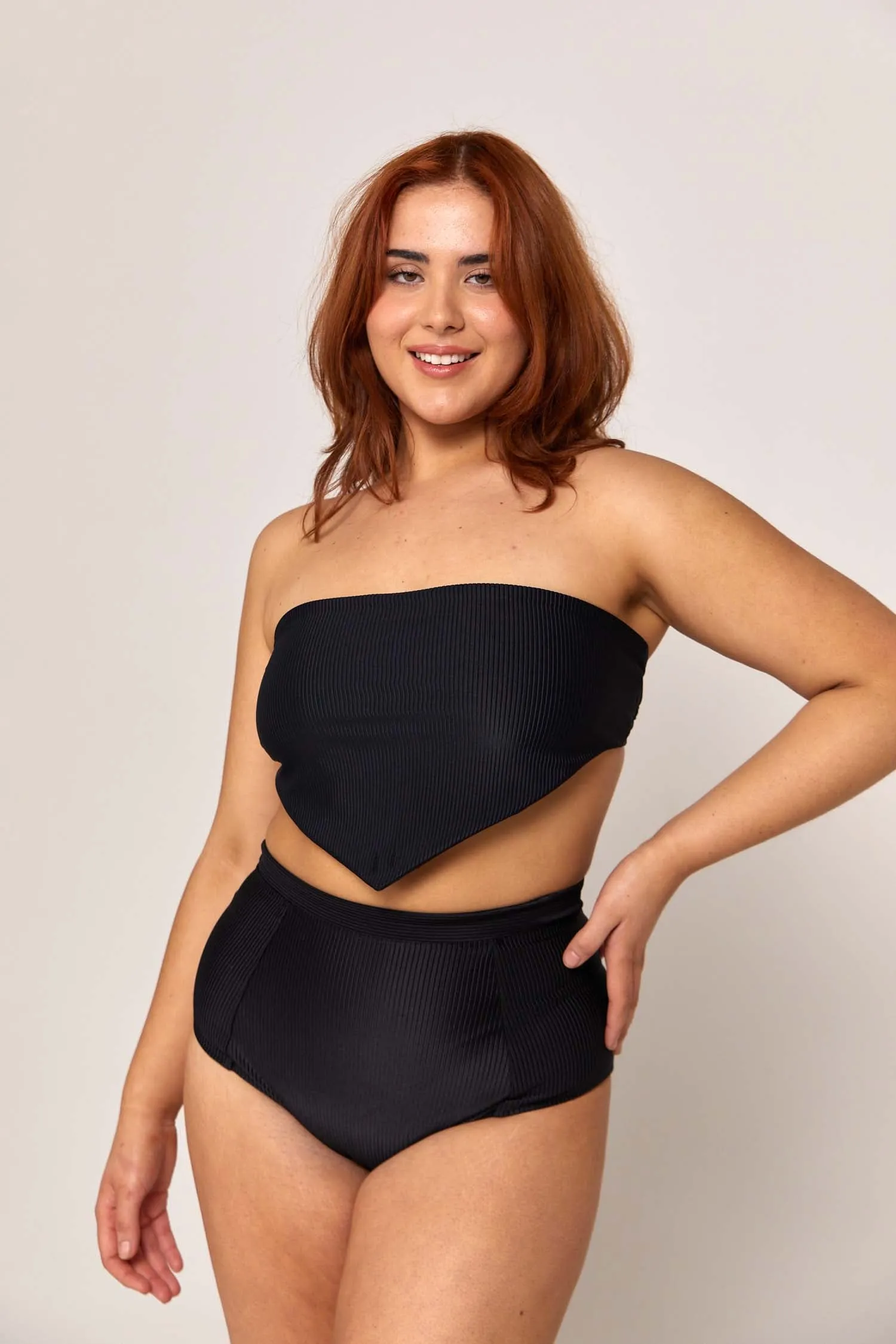 ZARI CHEEKY CUT BIKINI PANT - BLACK (SIZE 6 ONLY)